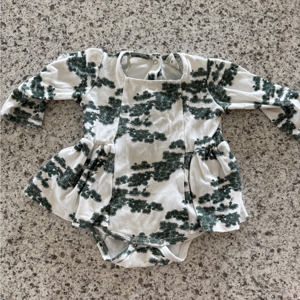 Kate Quinn Green and White Kids Bubble Romper
